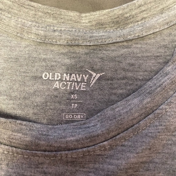 🍒3 for $12 - Old Navy Grey Active Tank - Picture 2 of 3